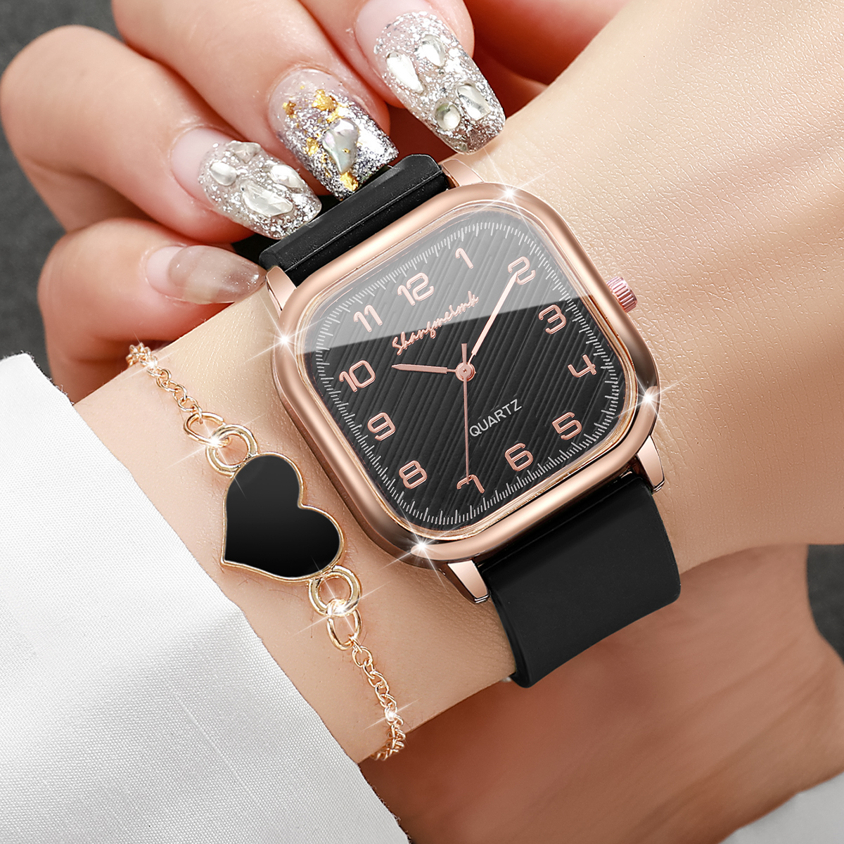 2PCS/Set Fashion Square Women  - Open Heart Watch recensie en prijs