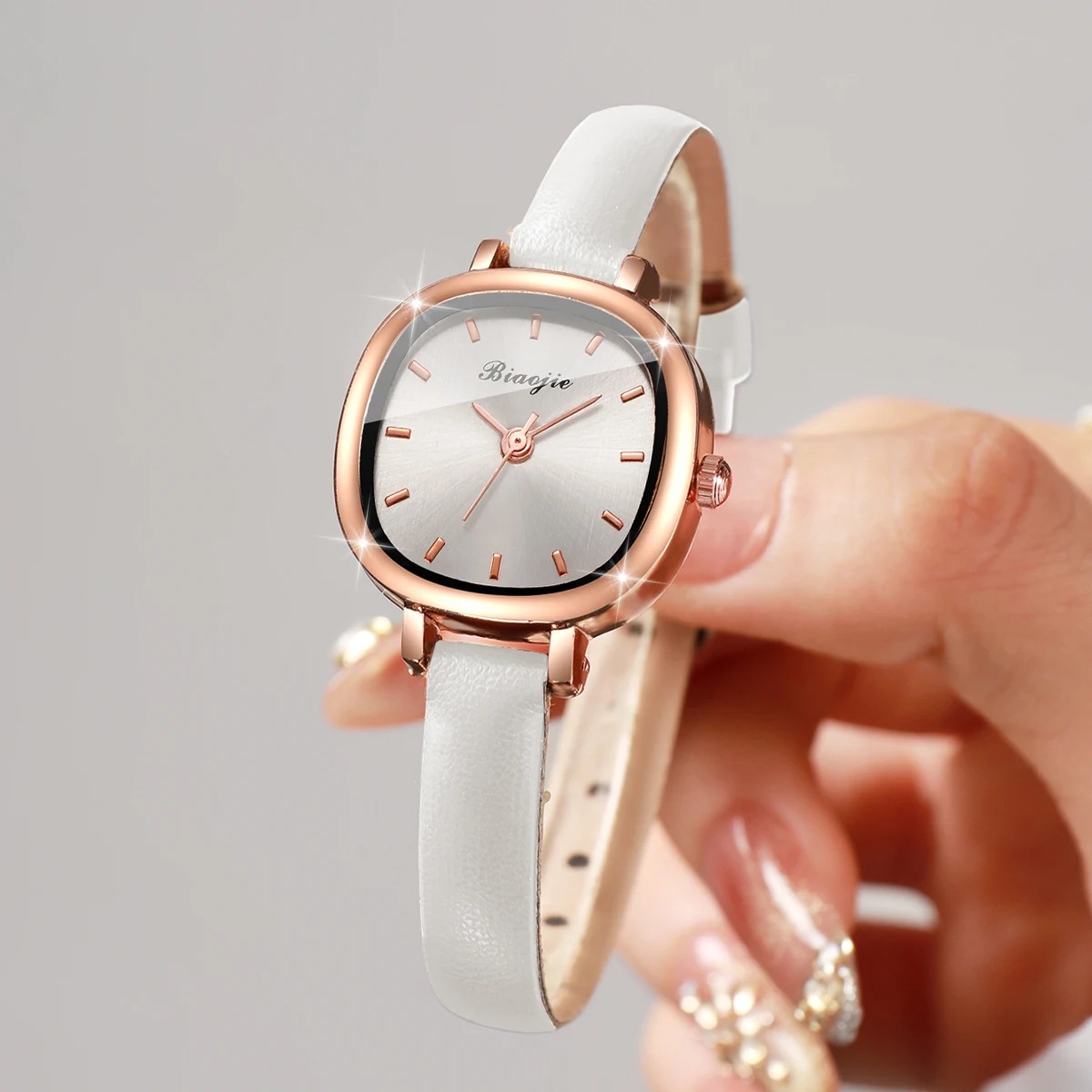 5PCS Fashion Square Women Quar - Open Heart Watch recensie en prijs