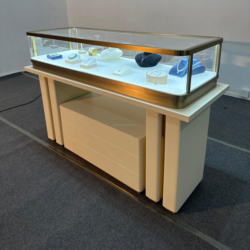 custom.Stainless Steel Jewelry - Luxury Watch Exhibition recensie en prijs