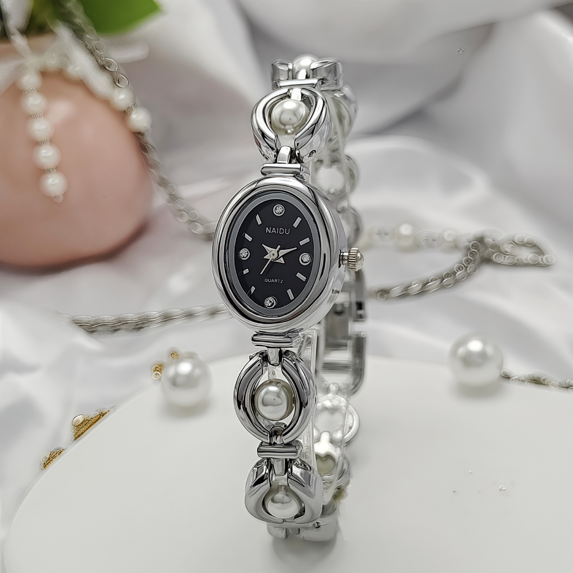 New bracelet watch for women,  - Lux Watch recensie en prijs