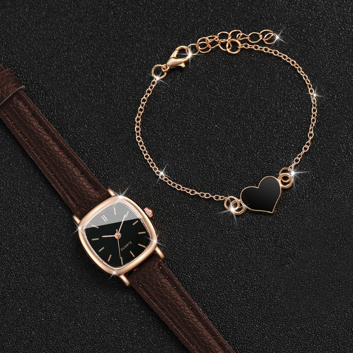 2PCS/Set Fashion Square Women  - Open Heart Watch recensie en prijs