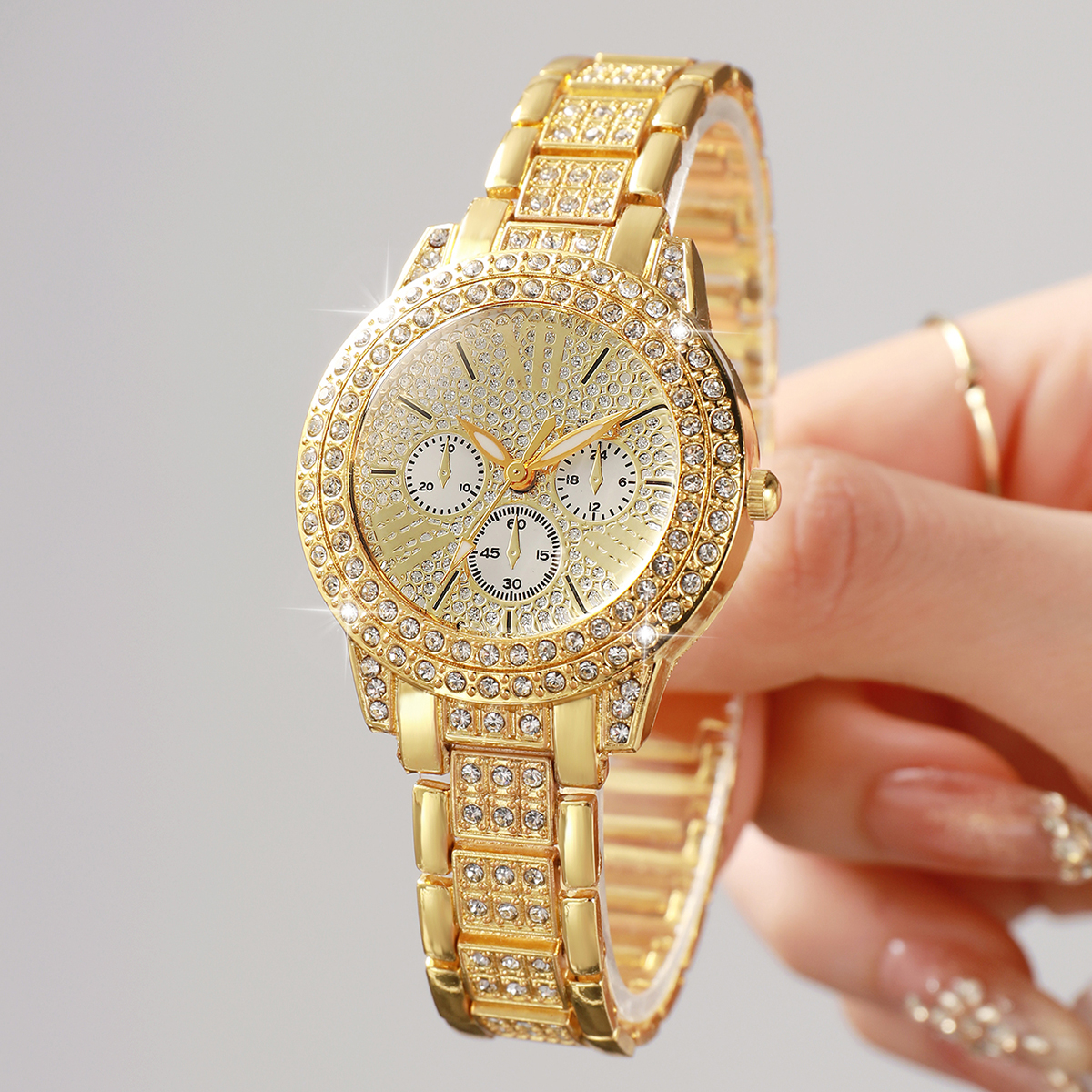 Fashion Decorative Three-eyes  - Lux Watch recensie en prijs