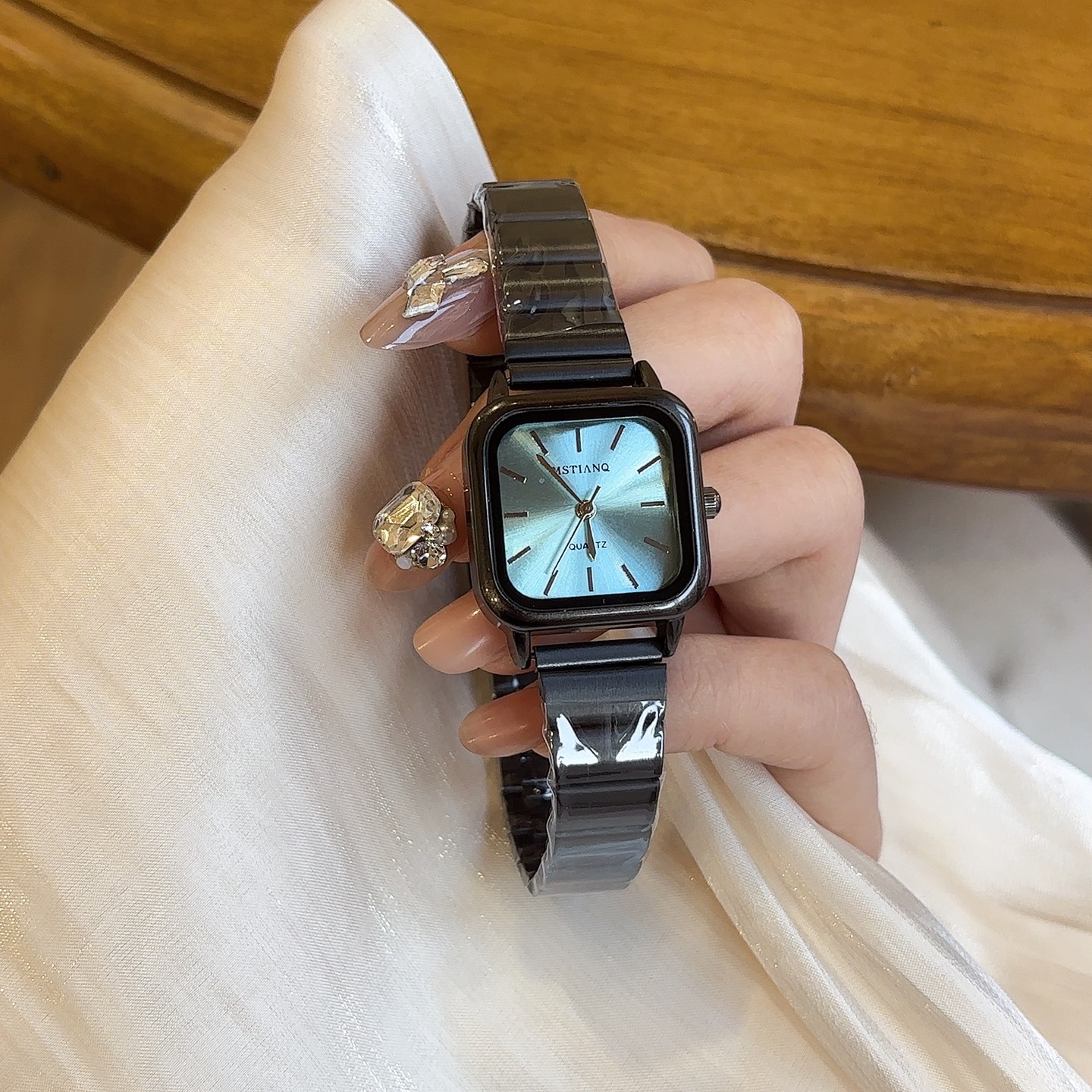 Hot Sale Brand Black Watch for - Luxury Watch For Sale recensie en prijs