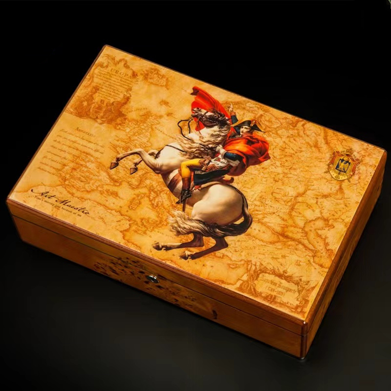 New Wood Watch Display With Lo - Luxury Watch Image recensie en prijs